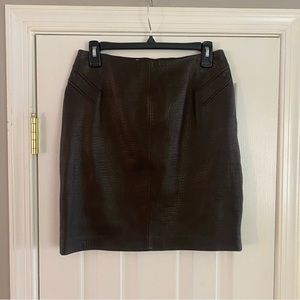 Vintage Liz Claiborne Collection 100% Leather Brown Reptile Embossed Skirt Sz 6